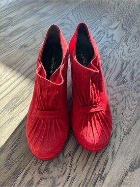 Audley London Red Suede Women's Ankle Booties